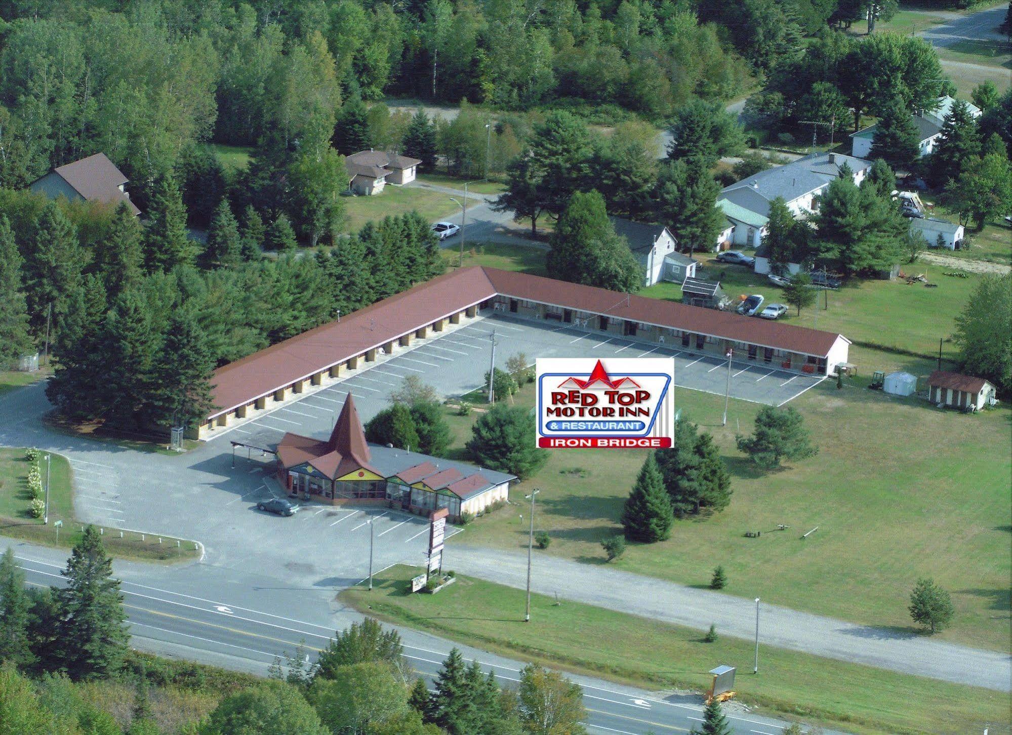 Red Top Motor Inn Iron Bridge Zewnętrze zdjęcie